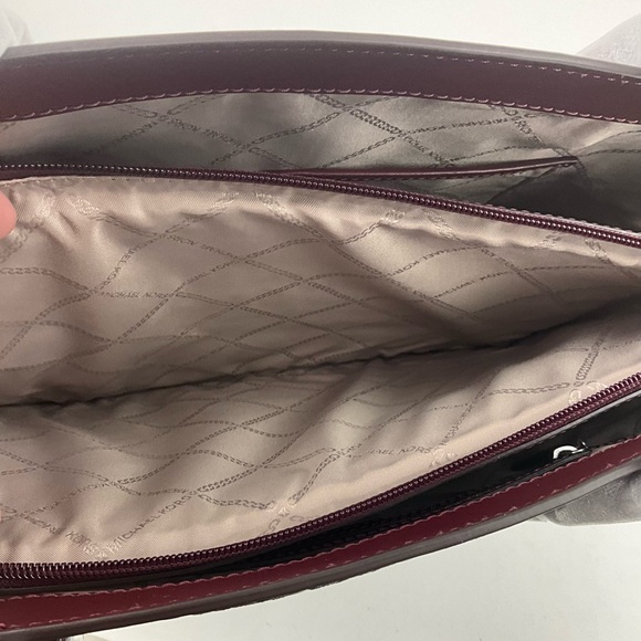 Michael Kors Merlot Voyager Tote Bag New No Tags